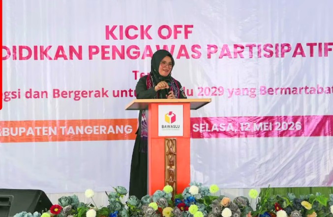 Lolly Suhenty Anggota Bawaslu RI pada saat membuka Kick Off P2P yang dilaksanakan di Kabupaten Tangerang (12/05/2026)
