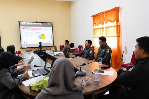 Ketua dan Anggota Bawaslu Kabupaten Natuna saat sedang mengikuti rapat koordinasi bersama Bawaslu Provinsi Kepulauan Riau pada (11/05/2026)