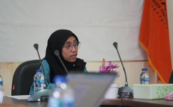 Anggota Bawaslu Kabupaten Natuna Ila Nurlaila pada saat mengikuti rapat koordinas divisi Hukum, Pencegahan, Partisipasi Masyararakat dan Humas yang diselenggarakan oleh Bawaslu Provinsi Kepulauan Riau (03/07/2026).