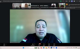 Anggota Bawaslu RI Herwyn saat memberikan sambuatan dalam rapat koordinasi jumat sehati dan jumpa berlian pada (01/07/2026)